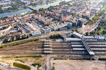 Ortsteil Bergheim zwischen Neckar und Hauptbahnhof in Heidelberg im Bundesland Baden-Württemberg, Deutschland