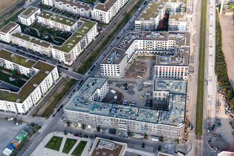 Grüne Meile im Ortsteil Bahnstadt in Heidelberg im Bundesland Baden-Württemberg, Deutschland