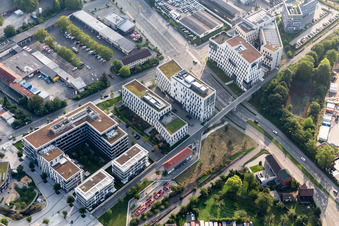 Bahnstadt, Speyerer Straße Heidelbergs jüngster Stadtteil auf dem Gelände des ehemaligen Güterbahnhofs im Süden der Stadt im Stadtgebiet in Heidelberg im Bundesland Baden-Württemberg, Deutschland