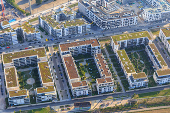 Straße Langer Anger x Simferopolstraße im Ortsteil Bahnstadt in Heidelberg im Bundesland Baden-Württemberg, Deutschland