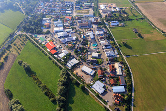 Industriegebiet Tonwerk mit Holz & Konzepte Jens Neider, GSLNA MTRS und SORG Rollstuhltechnik GmbH + Co.KG in Oberhausen-Rheinhausen im Bundesland Baden-Württemberg, Deutschland