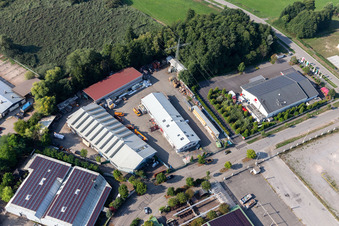 Dachdeckerei, Gerüstbau und Bauspenglerei Mindum, im Gewerbgegebiet Horst im Ortsteil Minderslachen in Kandel im Bundesland Rheinland-Pfalz, Deutschland aus der Luft