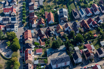 Siedlung in Kandel im Bundesland Rheinland-Pfalz, Deutschland von oben