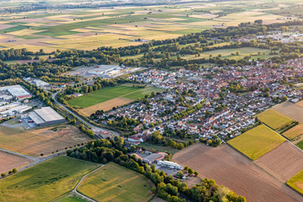 Drohnenaufname von Rohrbach im Bundesland Rheinland-Pfalz, Deutschland
