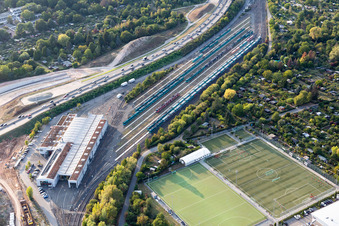 Fußball- Stadion Riederwaldstadion des Vereins Eintracht-Frankfurt am VGF Betriebshof Ost im Ortsteil Seckbach in Frankfurt am Main im Bundesland Hessen, Deutschland