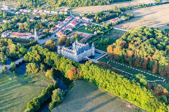 Luftbild von Chateau de Haroué im Bundesland Meurthe-et-Moselle, Frankreich