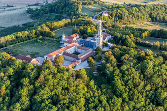 Basilique de Sion in Saxon-Sion im Bundesland Meurthe-et-Moselle, Frankreich vom Flugzeug aus