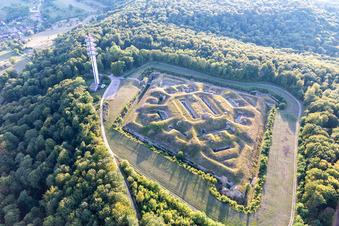 Fort de Bourlémont in Mont-lès-Neufchâteau im Bundesland Vosges, Frankreich von oben