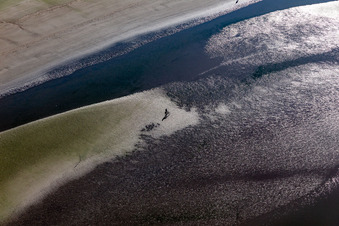 Sandstrand- Landschaft entlang des Küsten- Verlaufes der Nordsee in Fanö in Region Syddanmark in Fanø, Dänemark