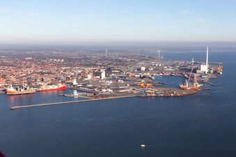 Luftbild von Hafen in Esbjerg im Bundesland Syddanmark, Dänemark