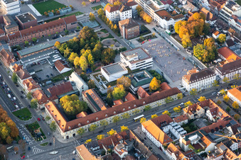 Gebäude der Rathaus Ludwigsburg (Rathausinfo) am Rathausplatz in Ludwigsburg im Bundesland Baden-Württemberg, Deutschland