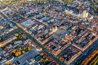 Luftbild von Marktplatz im Ortsteil Ludwigsburg-Mitte im Bundesland Baden-Württemberg, Deutschland