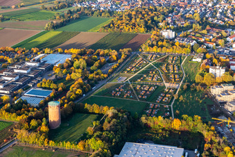 Luftbild von Wasserturm, Römerhügel, Schulzentrum im Ortsteil Pflugfelden in Ludwigsburg im Bundesland Baden-Württemberg, Deutschland