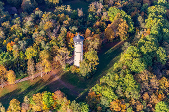Bauwerk des Aussichtsturmes Engelbergturm in Leonberg im Bundesland Baden-Württemberg, Deutschland