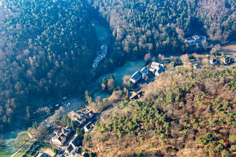 Luftbild von Hotel Luisenpark in Bad Bergzabern im Bundesland Rheinland-Pfalz, Deutschland