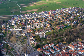 Luftaufnahme von Zell am Harmersbach im Bundesland Baden-Württemberg, Deutschland
