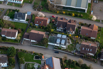 Luftbild von Winzerstr im Ortsteil Fessenbach in Offenburg im Bundesland Baden-Württemberg, Deutschland