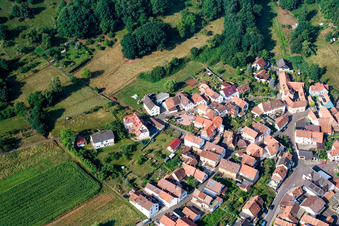Hügelstr im Ortsteil Gräfenhausen in Annweiler am Trifels im Bundesland Rheinland-Pfalz, Deutschland