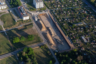 Baustelle im Technologiepark im Ortsteil Rintheim in Karlsruhe im Bundesland Baden-Württemberg, Deutschland