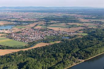 Luftaufnahme von Leimersheim im Bundesland Rheinland-Pfalz, Deutschland