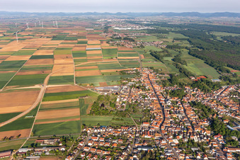 Bellheim im Bundesland Rheinland-Pfalz, Deutschland von oben