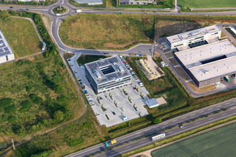 Gewerbegebiet Carl-Benz-Straße mit Fischer, UNITEC MTS, in Rülzheim im Bundesland Rheinland-Pfalz, Deutschland