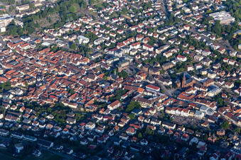 Bad Bergzabern im Bundesland Rheinland-Pfalz, Deutschland von oben