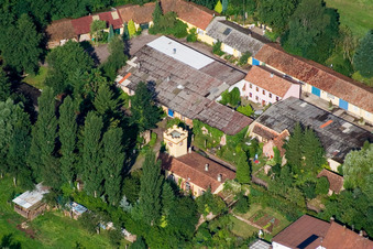 Gewerbehof am Eußerbach in Eußerthal im Bundesland Rheinland-Pfalz, Deutschland