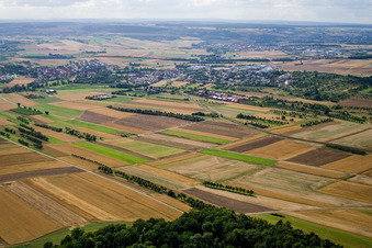 Entringen von Südosten in Ammerbuch im Bundesland Baden-Württemberg, Deutschland