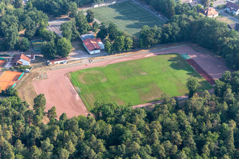 Sportplatz in Hatzenbühl im Bundesland Rheinland-Pfalz, Deutschland