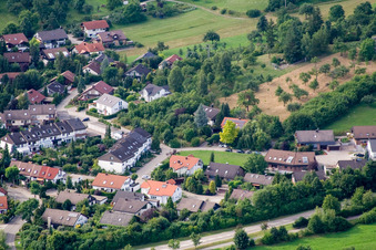 Schrägluftbild von Ehbühl, Kirchhalde in Herrenberg im Bundesland Baden-Württemberg, Deutschland