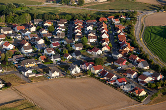 Ortsteil Hardtwald in Neupotz im Bundesland Rheinland-Pfalz, Deutschland von einer Drohne aus