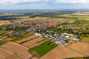 Liedolsheim von Südwesten in Dettenheim im Bundesland Baden-Württemberg, Deutschland