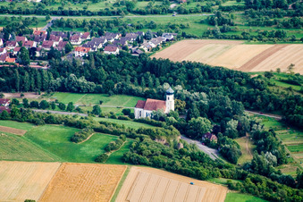 Kirchengebäude der Kapelle St. Stephanus im Ortsteil Poltringen in Ammerbuch im Bundesland Baden-Württemberg, Deutschland