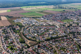 Hochstetten, Quartier 2020 Entwicklungsgebiet Biegen-Durlacher Weg in Linkenheim-Hochstetten im Bundesland Baden-Württemberg, Deutschland aus der Luft
