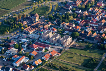 Neubau-Baustelle an der Sylvanerstr im Ortsteil Schweigen in Schweigen-Rechtenbach im Bundesland Rheinland-Pfalz, Deutschland