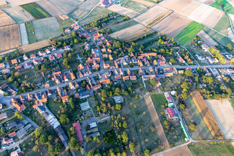 Retschwiller im Bundesland Bas-Rhin, Frankreich aus der Drohnenperspektive