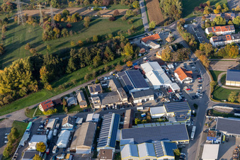 Industriegebiet Benzstraße, Industriestraße im Ortsteil Eggenstein in Eggenstein-Leopoldshafen im Bundesland Baden-Württemberg, Deutschland