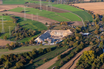 Kopfweg im Ortsteil Eggenstein in Eggenstein-Leopoldshafen im Bundesland Baden-Württemberg, Deutschland