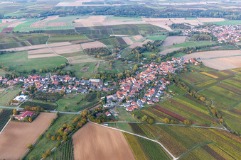 Drohnenbild von Oberhausen im Bundesland Rheinland-Pfalz, Deutschland