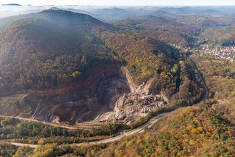 Luftbild von Pfalz Granit in Waldhambach im Bundesland Rheinland-Pfalz, Deutschland