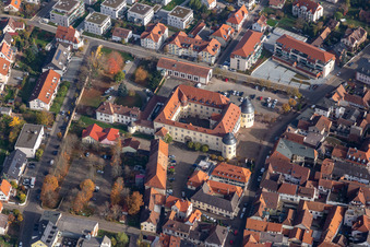 Palais des Schloss Bergzaberner Hof in Bad Bergzabern im Bundesland Rheinland-Pfalz, Deutschland
