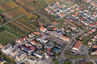 St. Urbanplatz im Ortsteil Schweigen in Schweigen-Rechtenbach im Bundesland Rheinland-Pfalz, Deutschland