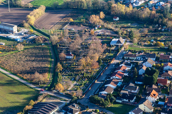 Friedhof in Rheinzabern im Bundesland Rheinland-Pfalz, Deutschland