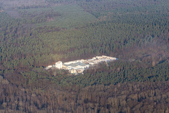 Kalksandsteinwerke Schenking im Ortsteil Büchelberg in Wörth am Rhein im Bundesland Rheinland-Pfalz, Deutschland