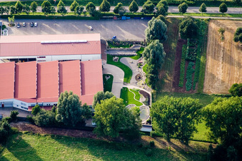 Stupferich, Vogelsitze GmbH, Kleinsteinbacherstraße 44 in Karlsruhe im Bundesland Baden-Württemberg, Deutschland aus der Luft