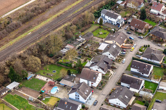 Drohnenaufname von Im Rosengarten in Winden im Bundesland Rheinland-Pfalz, Deutschland