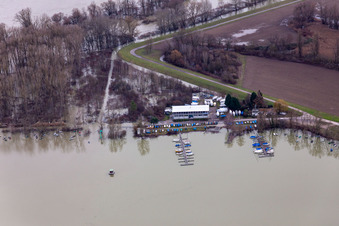 Segelclub RKC Wörth bei Hochwasser im Ortsteil Maximiliansau in Wörth am Rhein im Bundesland Rheinland-Pfalz, Deutschland