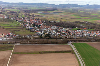 Winden im Bundesland Rheinland-Pfalz, Deutschland von oben