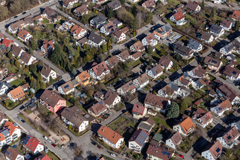 Mozartstr in Renningen im Bundesland Baden-Württemberg, Deutschland